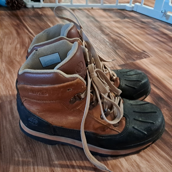 Timberland Euro Hiker Shell Toe Boot Boys Size 4 Tobacco Brown And Black - Picture 2 of 11